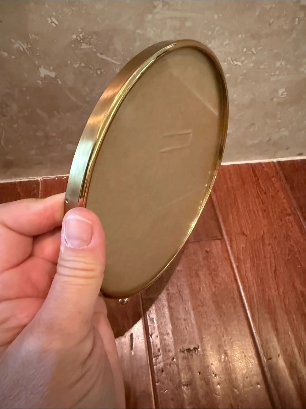 Vintage Round Gold Picture Frame 7”